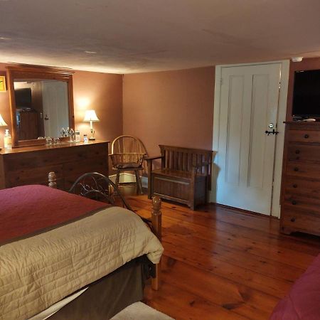 1805 House Bed & Breakfast Hollowville 외부 사진