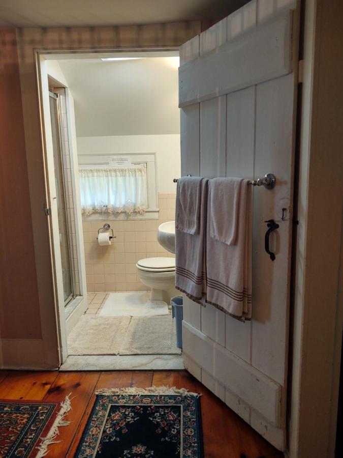 1805 House Bed & Breakfast Hollowville 외부 사진