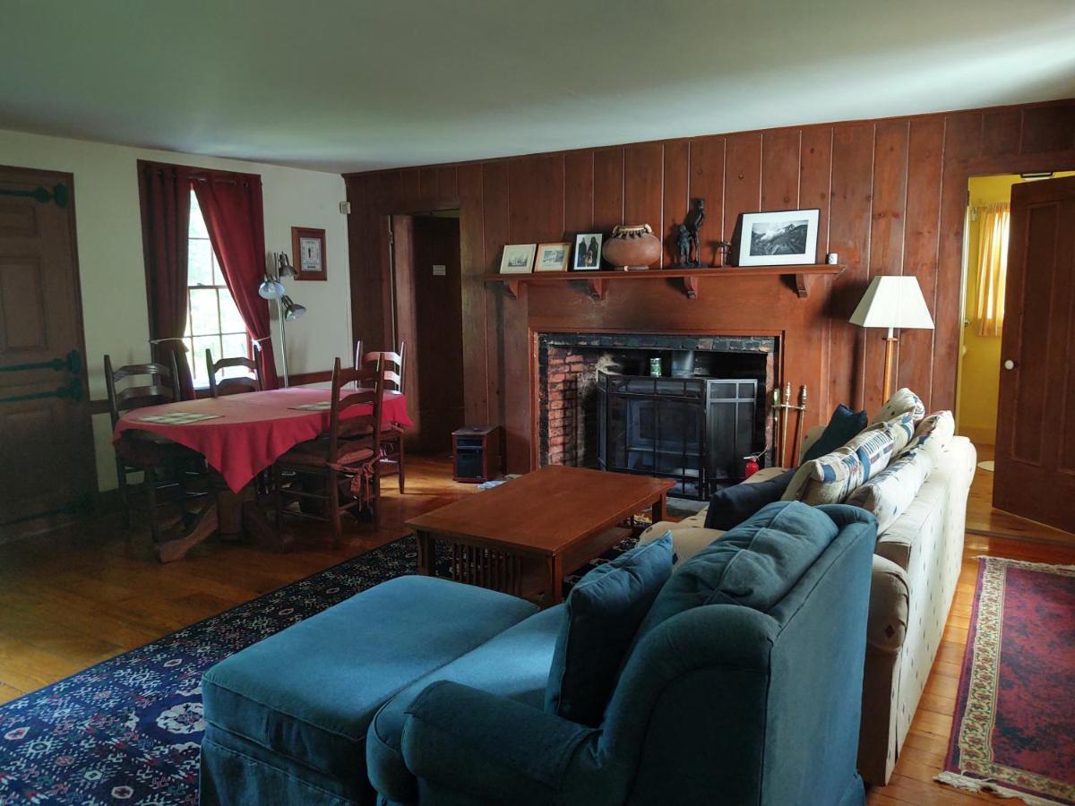 1805 House Bed & Breakfast Hollowville 외부 사진