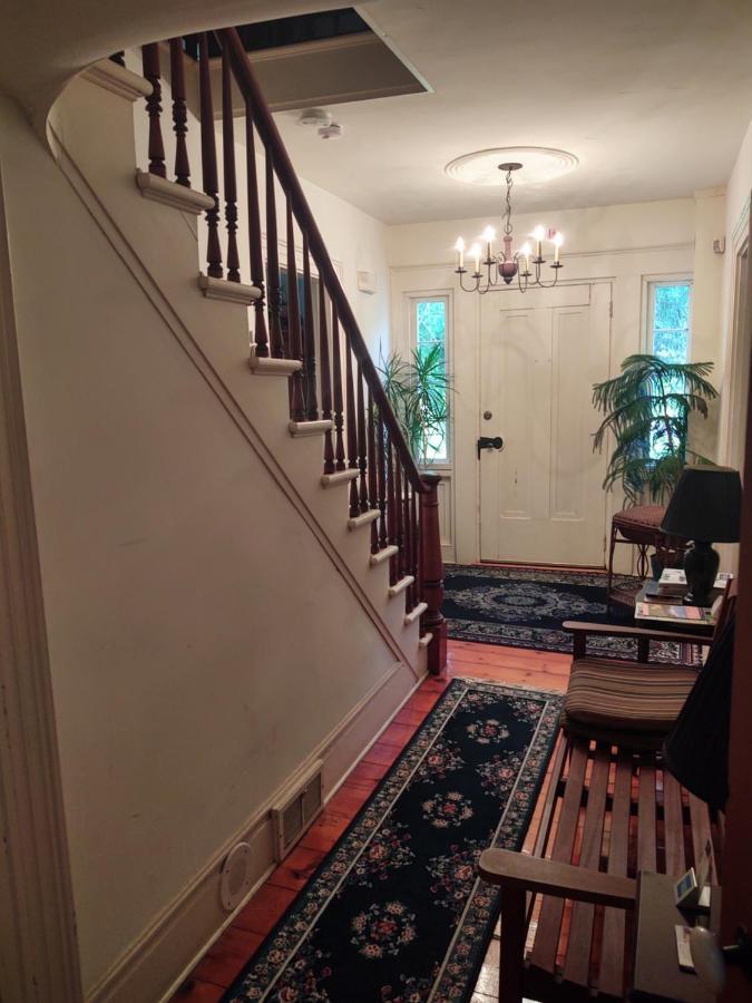 1805 House Bed & Breakfast Hollowville 외부 사진